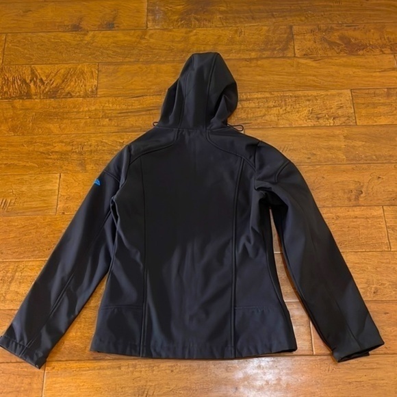Snozu Black with Blue Accents Softshell Jacket with Hood women’s small - Picture 5 of 6